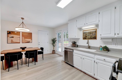 Northwest Raleigh House | Stylish WestBorough House with Fenced Yard
