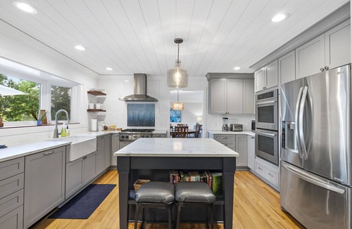 Leasburg House | Sueños Hyco Lakeside Retreat - 19 min to VIR/39 min to Caesars Casino