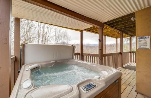 Sugar Mountain House | Sugar Mtn Townhome with Hot Tub Sugarcane Chalet