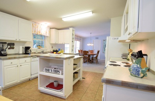 Henrico House | SUMMER FUN on Jimmies Creek Lake Gaston!