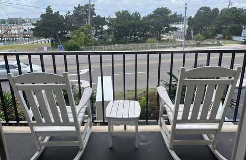 Wrightsville Beach Condo | Summer Sands Basset Beach Room 103