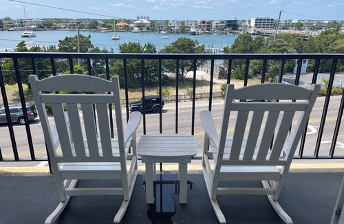 Wrightsville Beach Condo | Summer Sands- A Little Nauti Room 302