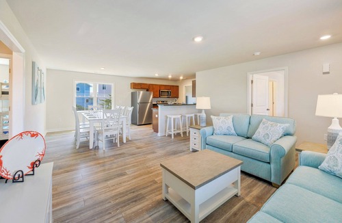 Avon House | SUMMER SAVINGS - Soundside Dog Friendly Home in Avon w/Hot Tub, Grill, and TVs