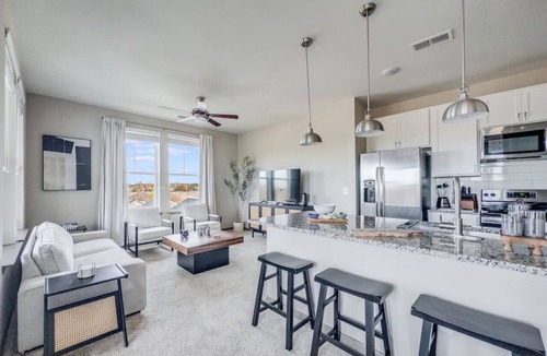 Cornelius Apartment | Summit at Antiquity 2-Kings, 2-Twins, Elevator