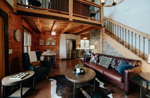 Bostic Cabin | Summit Mountain Cabin near Asheville