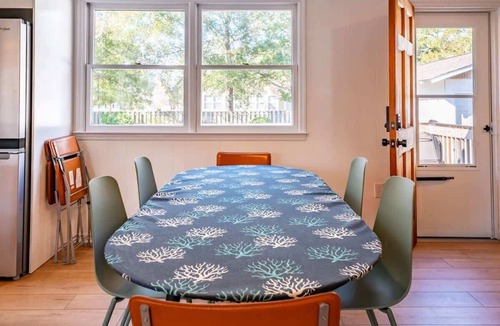 Tranquil Harbour House | Sunny and Chair: Early Bird Special!