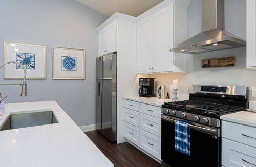 Fairview House | Sunny Ridge- Minutes to Downtown Asheville