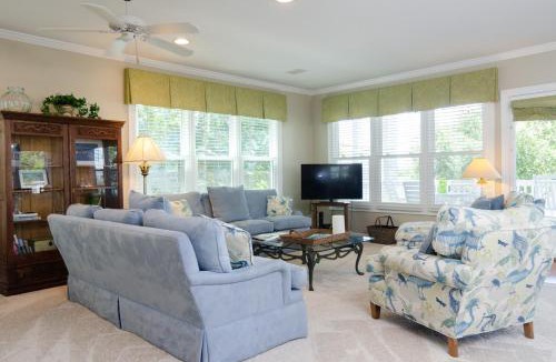 South End House | Sunny Side by Bryant Real Estate