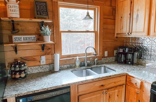 Mill Spring Cabin | Sunrise Ridge - No Cleaning Fee!
