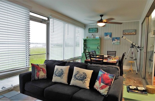 Sealevel Condo | Sunset Bay - Enjoy expansive water views from your private Lanai!