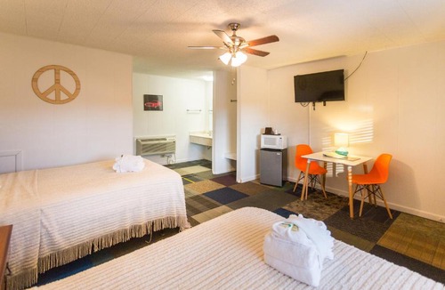 Murphy Hotel | Sunset Motel