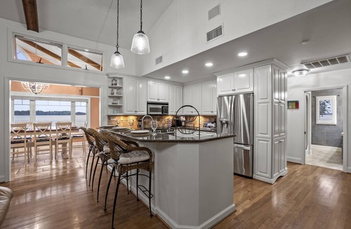 Terrell House | Sunset Pointe - Entertainers Dream with Amazing Lake Norman Views