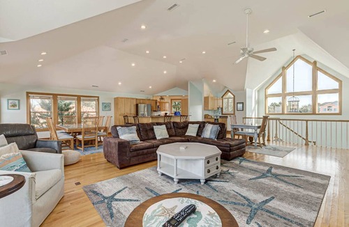 Carolina Dunes House | Sunset Retreat | 1900 ft from the beach | Private Pool, Hot Tub | Duck
