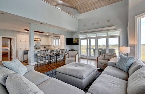 Shell Island House | Sunset Shore - 6 bedroom, 6.5 bathroom house with indoor pool.
