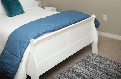 Winston - Salem Apartment | Super Cute Condo- DownTown WS/Free Parking/Pets ok
