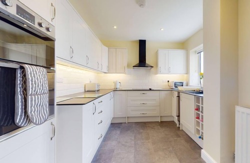 Mortehoe House | Superb Panoramic Sea Views Sleeps 10 Pet Friendly