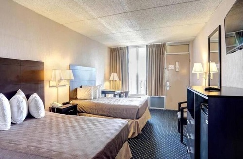 Pennington Bend Hotel | Superior 2 Double beds