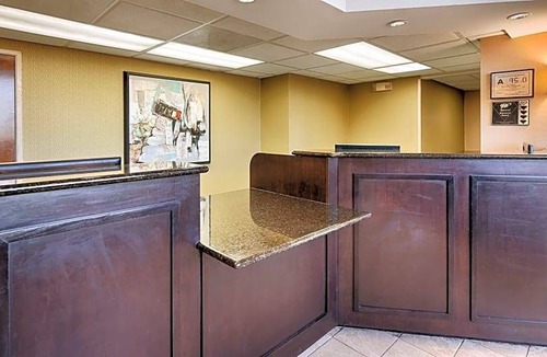 Roanoke Rapids Hotel | SureStay Plus Hotel by Best Western Roanoke Rapids I-95