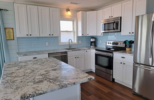North Topsail Beach House | Surf's Up - AMAZING Oceanfront Home - Perfect Reviews - Allergy Friendly NO PETS