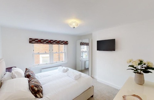 Sidmouth Apartment | Surfside