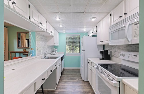 Folly Field Villa | Surfside Hideaway