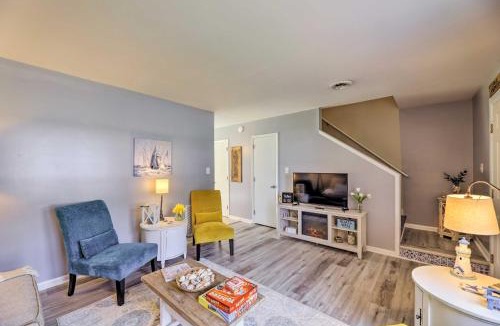 Swansboro House | Swansboro Coastal Home Less Than 3 Mi to State Park!
