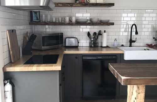 Woodfin Cottage | Sweet & cozy cottage with a mix of modern & vintage style awaits you!