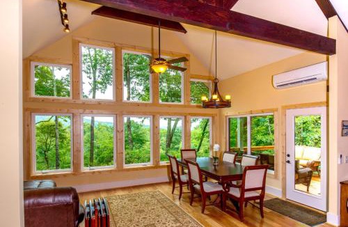 Pisgah Forest House | Sweet Refrain
