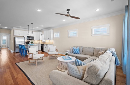 Wilmington Beach House | T2 Carolina Beach House (3 blocks from the beach)