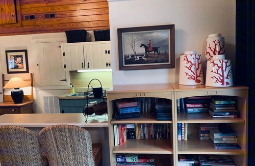 Southern Pines Apartment | Tanglewood Farm -Horse & Hound Suite 1 BR/2BA Private Apt on Horse Farm