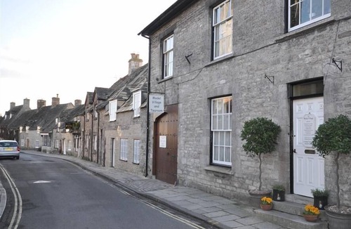 Corfe Castle Village Cottage | Tavern Way