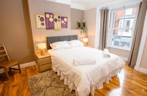 Lincoln House | Tavmar Accommodation