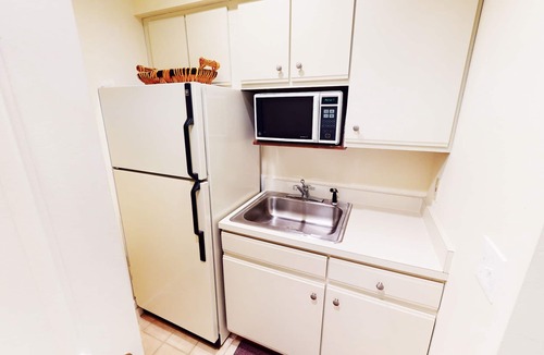 Sea Trail Condo | Tee Off in Style | River Creek Golf Condo in NC | RC 104