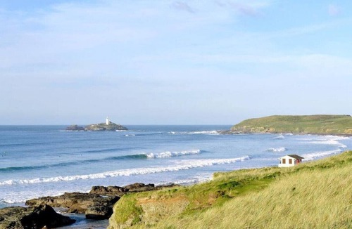 Hayle House | Tehidy · Stunning Cornish Cottage, Recently Renovated