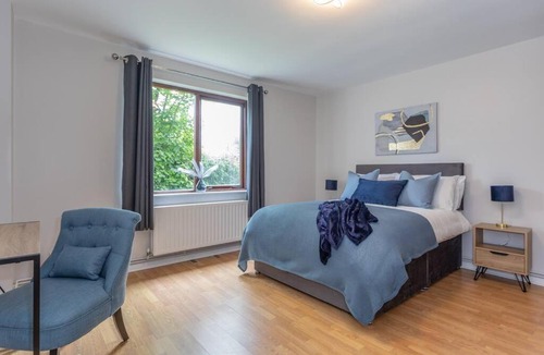Templepatrick Apartment | Templepatrick family home beside the Rabbit hotel