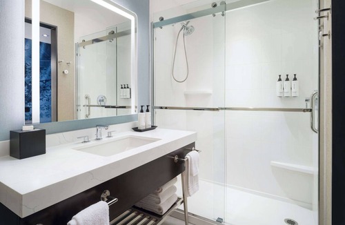 Downtown Hotel | Tempo By Hilton Raleigh Downtown