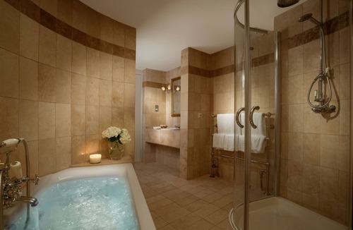 Callander Hotel | Thackray House