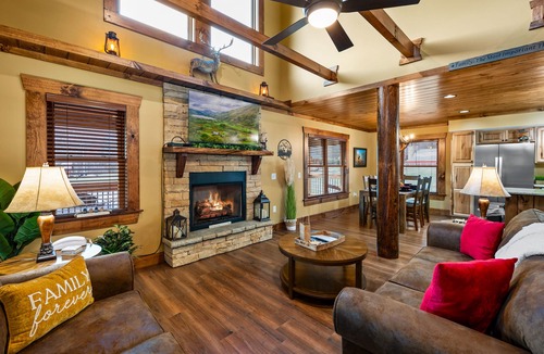 Maggie Valley Cabin | Thanksgiving is now available!
