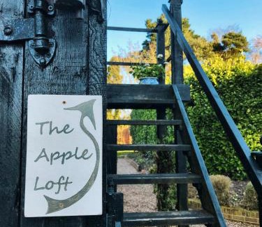 Westleton Apartment | The Apple Loft