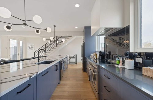 Chestnut Hill House | The Ashford | New Retreat Near WeHo