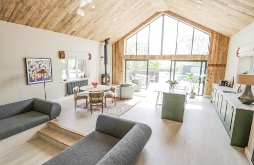 Llanfechell House | The Barn