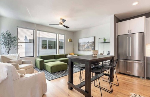 Hillsboro Village House | The Bel- Vandy