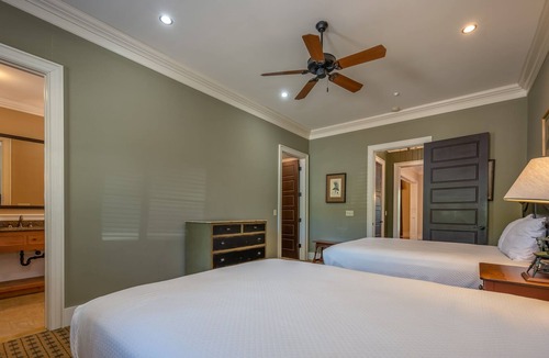 Mill Spring Villa | The Bethpage Villa at Bright's Creek
