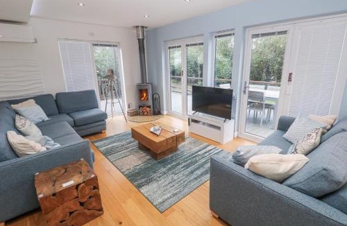 Portreath House | The Black Barnacle