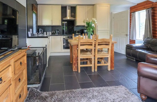 Saint Asaph Cottage | The Blacktail