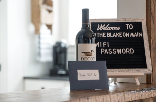 Blowing Rock House | The Blake on Main St- NEW LUXURY RENTAL ON MAIN STREET BLOWING ROCK