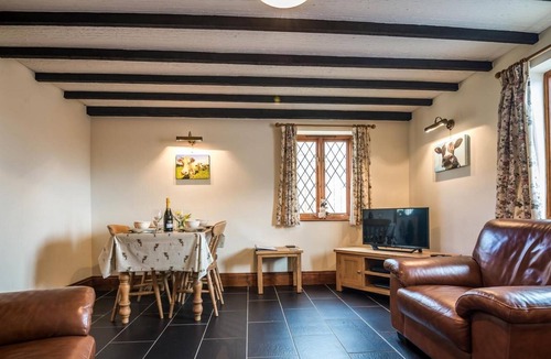 Tavernspite House | The Brambles - 2 Bedroom Cottage - Llanteg