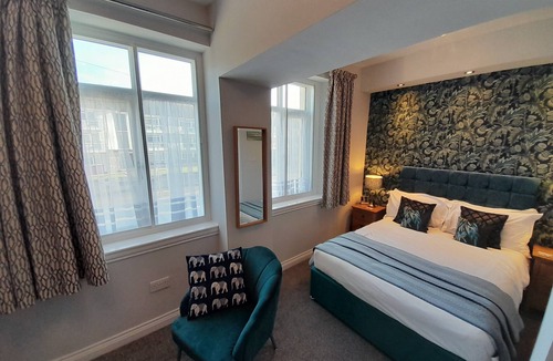 Torquay Bed & Breakfast | The Briarfields