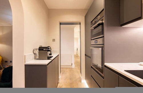 Campden Apartment | The Brunswick Oasis 2 Bedroom in Notting Hill