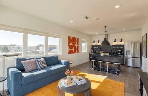 Historic Edgefield Apartment | The Carter by AvantStay | 60 Bedrooms, Sleeps 144